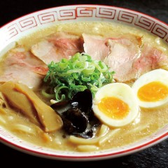 濃厚醤油
らー めん